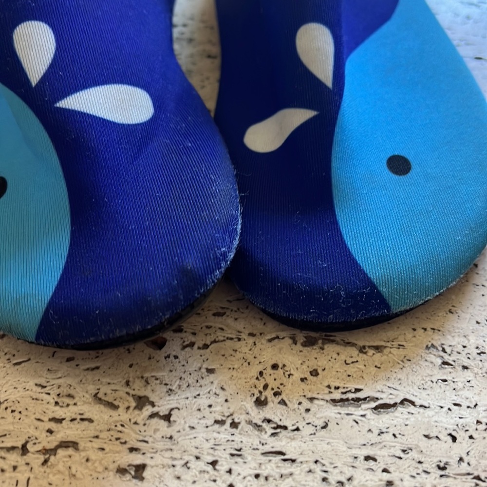 2 Pair Toddler Water Shoes - Picture 6 of 8
